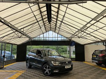 VOLKSWAGEN TIGUAN 2.0 Tiguan SE Nav TDI BlueMotion Technology 4Motion Semi-Auto 4W