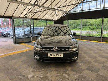 VOLKSWAGEN TIGUAN 2.0 Tiguan SE Nav TDI BlueMotion Technology 4Motion Semi-Auto 4W