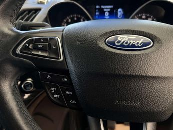 FORD KUGA 1.5 Kuga Titanium 4x4 Auto 4WD 5dr