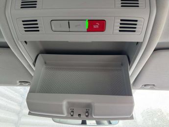 VOLKSWAGEN GOLF e-Golf 5dr