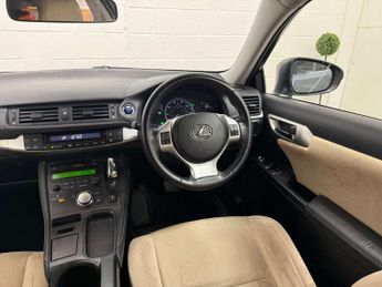 Lexus CT 1.8 200h SE-I Hatchback 5dr Petrol Hybrid CVT Euro 5 (s/s) (136 