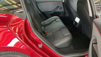 TESLA MODEL 3 Saloon 4dr Electric Auto RWD (208 ps)
