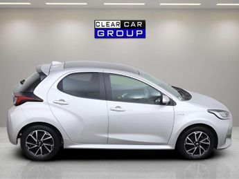 Toyota YARIS 1.5 Yaris Design HEV CVT 5dr