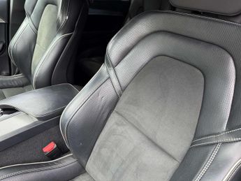 Volvo XC90 2.0 XC90 R-Design T6 AWD Auto 4WD 5dr