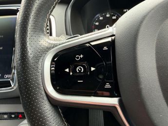 Volvo XC90 2.0 XC90 R-Design T6 AWD Auto 4WD 5dr