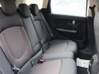 MINI CLUBMAN 1.5 Cooper Classic Auto 6dr
