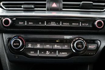 Kia Niro 64kWh 4+ SUV 5dr Electric Auto (201 bhp)