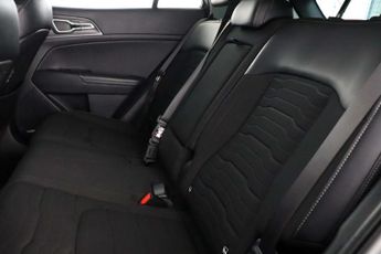 Kia Sportage 1.6 CRDi MHEV 3 SUV 5dr Diesel Hybrid DCT Euro 6 (s/s) (134 bhp)