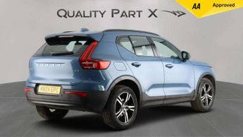 Volvo XC40 2.0 B3 MHEV Plus Dark SUV 5dr Petrol Hybrid DCT Auto Euro 6 (s/s
