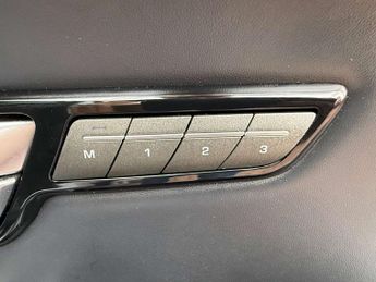 Land Rover Range Rover Evoque 2.0 TD4 HSE Dynamic SUV 5dr Diesel Auto 4WD Euro 6 (s/s) (180 ps
