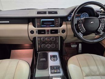 LAND ROVER RANGE ROVER 4.4 Range Rover Westminster TDV8 Auto 4WD 5dr