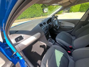 Volkswagen POLO 1.2 Polo SE Design TSi Semi-Auto 5dr