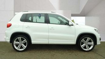 VOLKSWAGEN TIGUAN 2.0 Tiguan R-Line TDI BlueMotion Technology 4Motion Semi-Auto 4W
