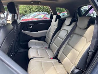KIA CARENS 1.7 Carens 3 Sat Nav EcoDynamics CRDi 5dr