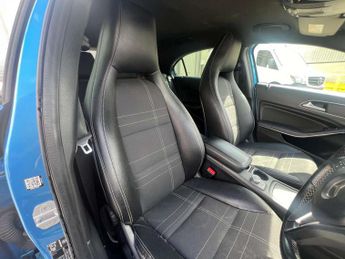 MERCEDES-BENZ A-CLASS 2.1 A200 Sport CDi Automatic 5dr *NATIONAL DELIVERY*