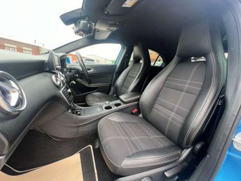 MERCEDES-BENZ A-CLASS 2.1 A200 Sport CDi Automatic 5dr *NATIONAL DELIVERY*