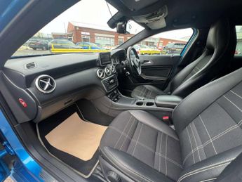 MERCEDES-BENZ A-CLASS 2.1 A200 Sport CDi Automatic 5dr *NATIONAL DELIVERY*