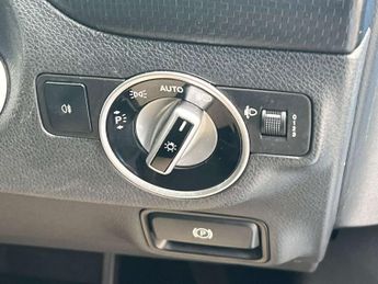 MERCEDES-BENZ A-CLASS 2.1 A200 Sport CDi Automatic 5dr *NATIONAL DELIVERY*
