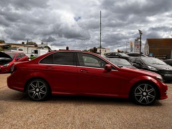 MERCEDES-BENZ C-CLASS 2.1 C220 AMG Sport+ CDi BlueEfficiency Auto 4dr