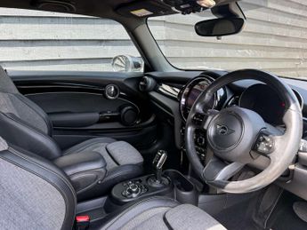 MINI HATCH Cooper S Electric Level 2 3dr