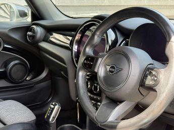 MINI HATCH Cooper S Electric Level 2 3dr