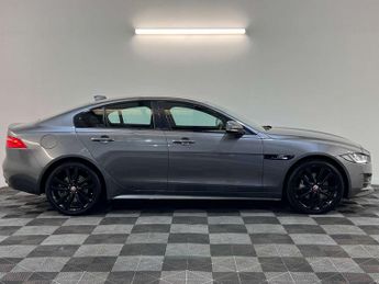 Jaguar XE 2.0 XE R-Sport D AWD Auto 4WD 4dr
