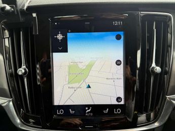 VOLVO V90 2.0 V90 Momentum D4 Auto 5dr