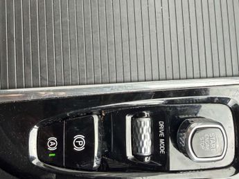 VOLVO V90 2.0 V90 Momentum D4 Auto 5dr