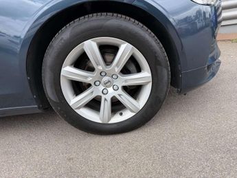 VOLVO V90 2.0 V90 Momentum D4 Auto 5dr