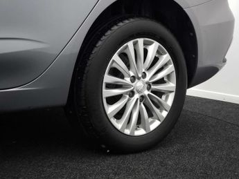 MG 5 MG5 Exclusive EV 5dr