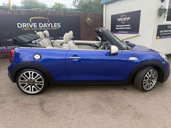 MINI CONVERTIBLE 2.0 25th Anniversary Edition Auto 2dr