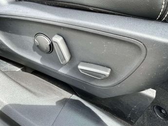 FORD KUGA 2.5 Kuga Vignale PHEV CVT 5dr