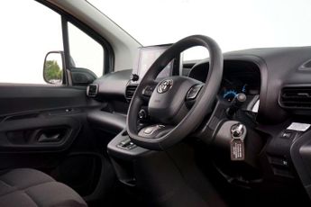 Toyota PROACE CITY 50kWh Icon Short Panel Van 5dr Electric Auto SWB (7kW OBC) (136 