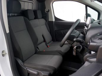 Toyota PROACE CITY 50kWh Icon Short Panel Van 5dr Electric Auto SWB (7kW OBC) (136 
