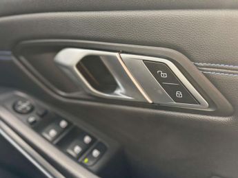 BMW 3 SERIES 3.0 M340d xDrive MHEV Auto 4WD 4dr