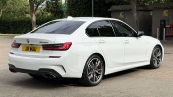 BMW 3 SERIES 3.0 M340d xDrive MHEV Auto 4WD 4dr