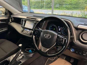 TOYOTA RAV4 2.5 RAV4 Business Edition+ HEV TSS 4x2 CVT 5dr