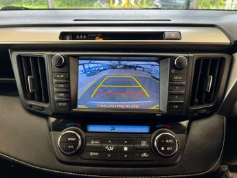 TOYOTA RAV4 2.5 RAV4 Business Edition+ HEV TSS 4x2 CVT 5dr
