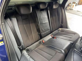 AUDI A4 2.0 A4 S Line TDI Semi-Auto 4dr