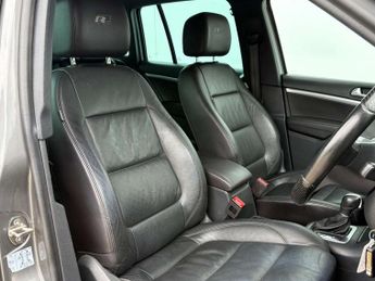 Volkswagen Tiguan 2.0 Tiguan R-Line Edition TDI BlueMotion Technology 4Motion Semi