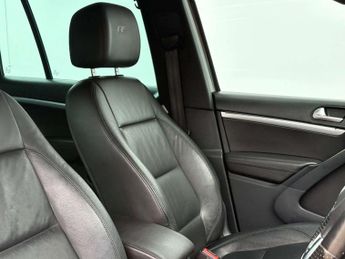 Volkswagen Tiguan 2.0 Tiguan R-Line Edition TDI BlueMotion Technology 4Motion Semi