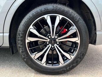 FORD KUGA 2.5 Kuga ST-Line X Edition HEV CVT 5dr