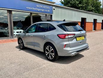 FORD KUGA 2.5 Kuga ST-Line X Edition HEV CVT 5dr