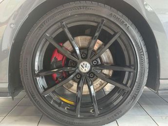 Volkswagen GOLF 2.0 Golf GTi TSi Semi-Auto 5dr