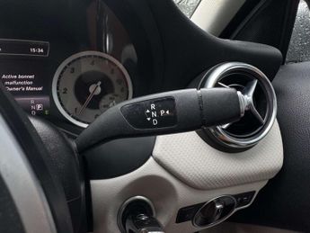 MERCEDES-BENZ A-CLASS 1.8 A180 BlueEfficiency Sport CDi Auto 5dr