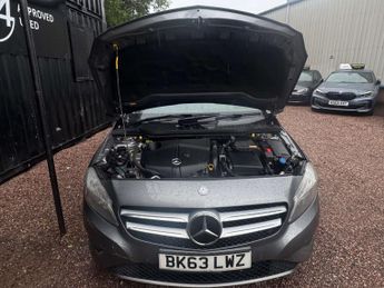 MERCEDES-BENZ A-CLASS 1.8 A180 BlueEfficiency Sport CDi Auto 5dr