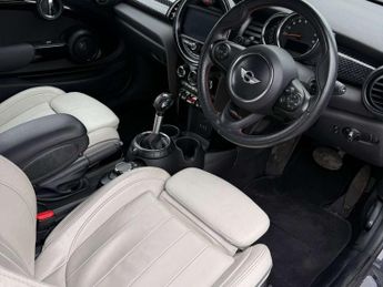 MINI CONVERTIBLE 2.0 Cooper S Auto 2dr