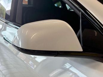 TESLA MODEL 3 Model 3 Long Range AWD 4WD 4dr