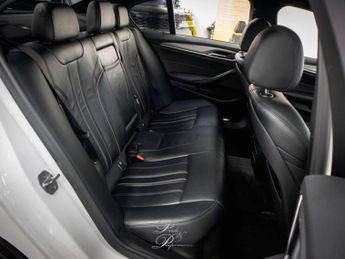 BMW 5 SERIES 3.0 530d M Sport Auto 4dr
