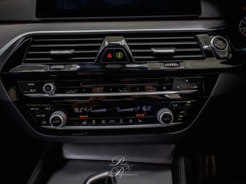 BMW 5 SERIES 3.0 530d M Sport Auto 4dr